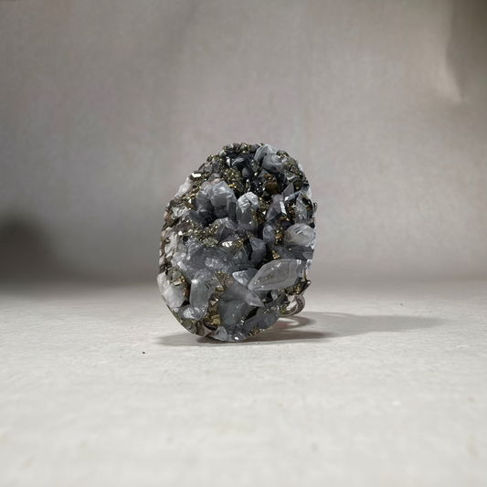 [A4017]Unique handmade crystal ring